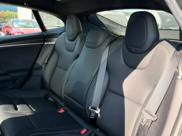 TESLA MODEL S PLAID   MATRIX LED   FULL SELF DRIVE 4