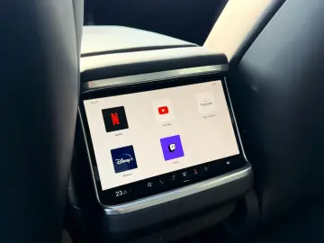 TESLA MODEL S PLAID   MATRIX LED   FULL SELF DRIVE 4