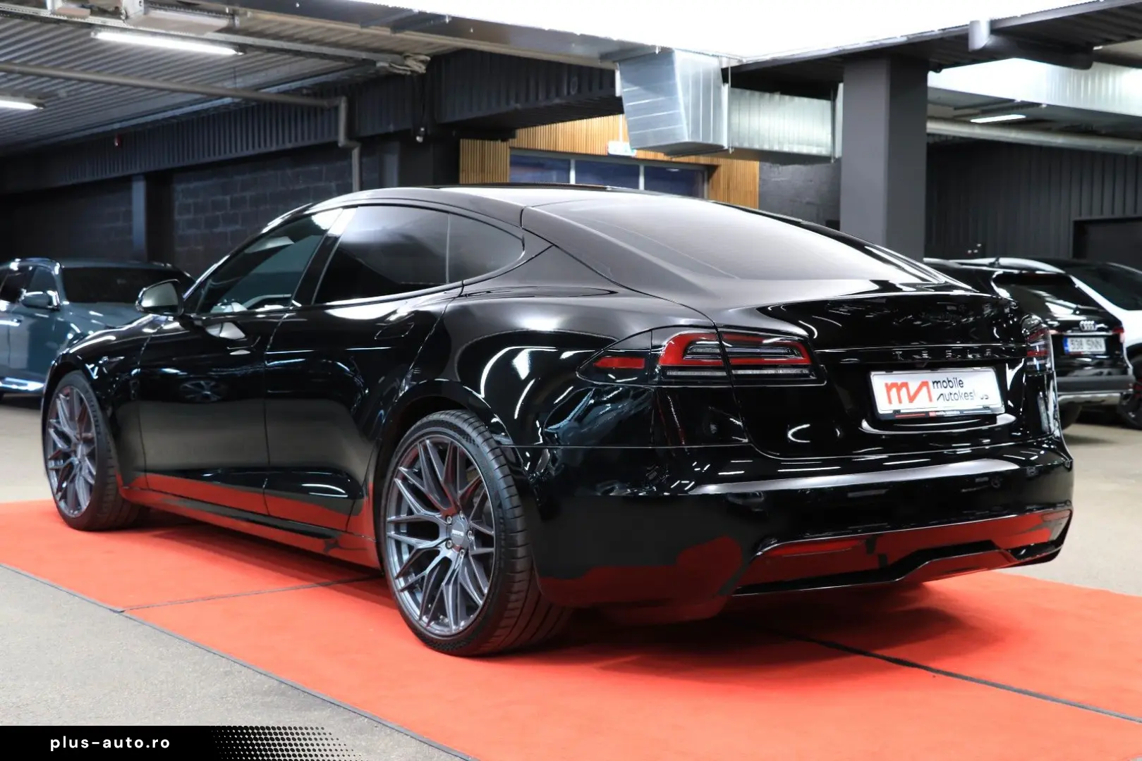 TESLA Model S 2023 — imagine 2