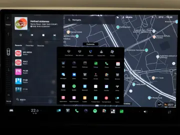 TESLA Model S Dual