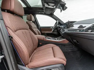 BMW X5 M Sportpaket Pro Luftfederung UPE 123