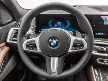 BMW X5 M Sportpaket Pro Luftfederung UPE 123