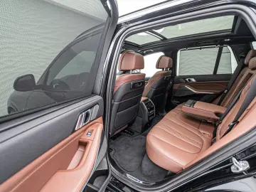 BMW X5 M Sportpaket Pro Luftfederung UPE 123