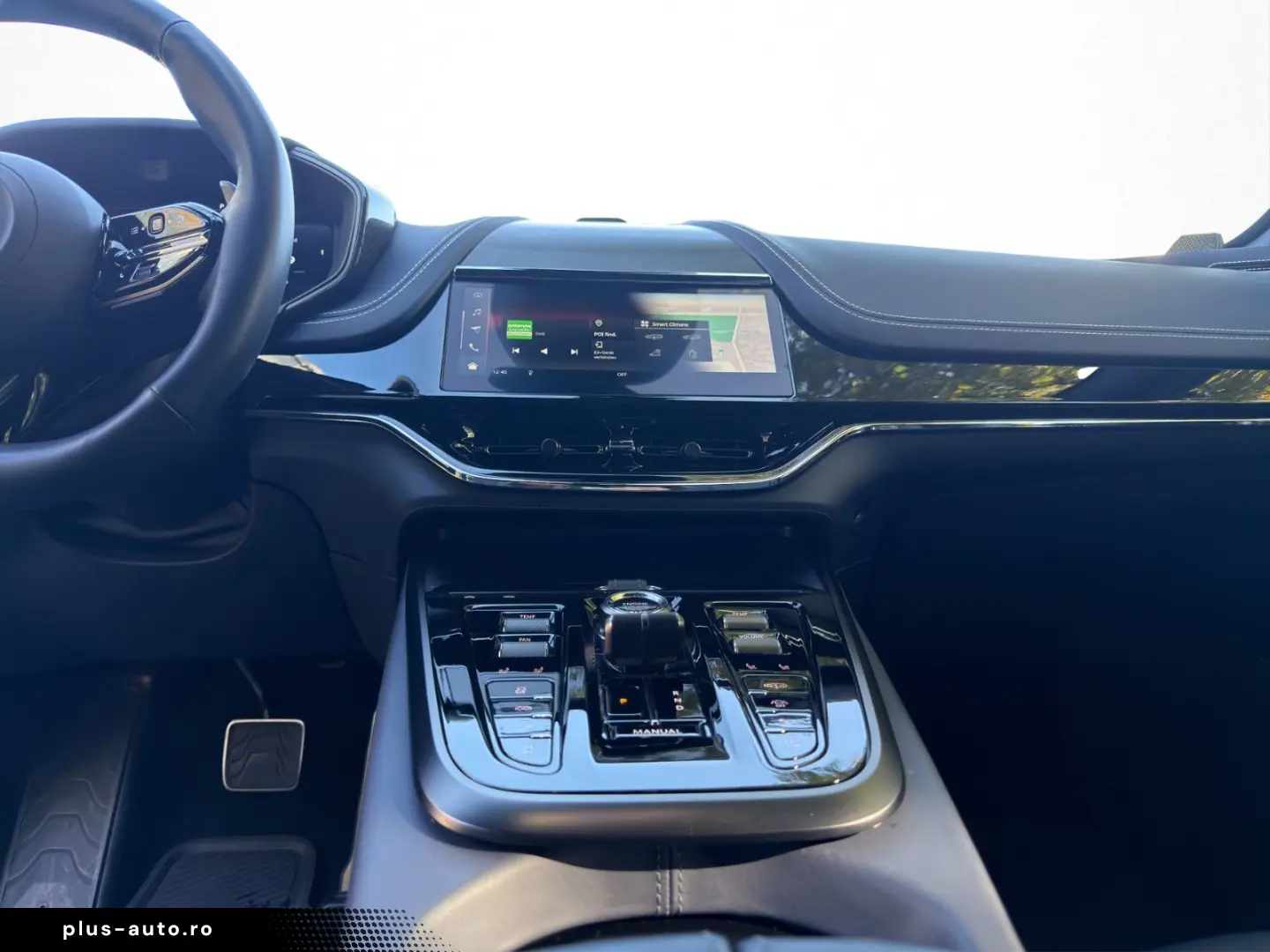 ASTON MARTIN DBX707 MY25 Facelift