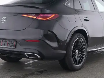 MERCEDES-BENZ GLC 300 d 4M Coupé AMG-Sport Technik P…