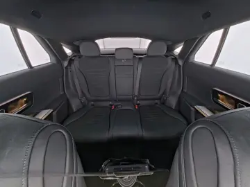 MERCEDES-BENZ GLC 300 d 4M Coupé AMG-Sport Technik P…