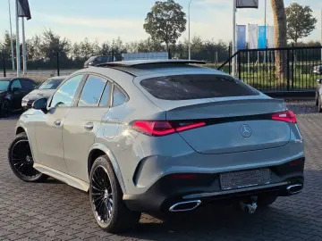 MERCEDES-BENZ GLC 300 de CP AMG NAPPA 1 OF 1 AIRMATI…