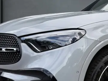 MERCEDES-BENZ GLC 300 de 4M Coupé AMG PANO HUD BURME…