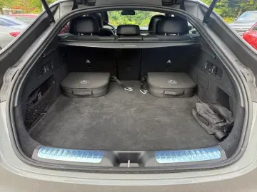 MERCEDES-BENZ GLC 300 de 4M Coupé AMG PANO HUD BURME…