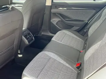 Skoda Superb Selection 2.0 TDI DSG