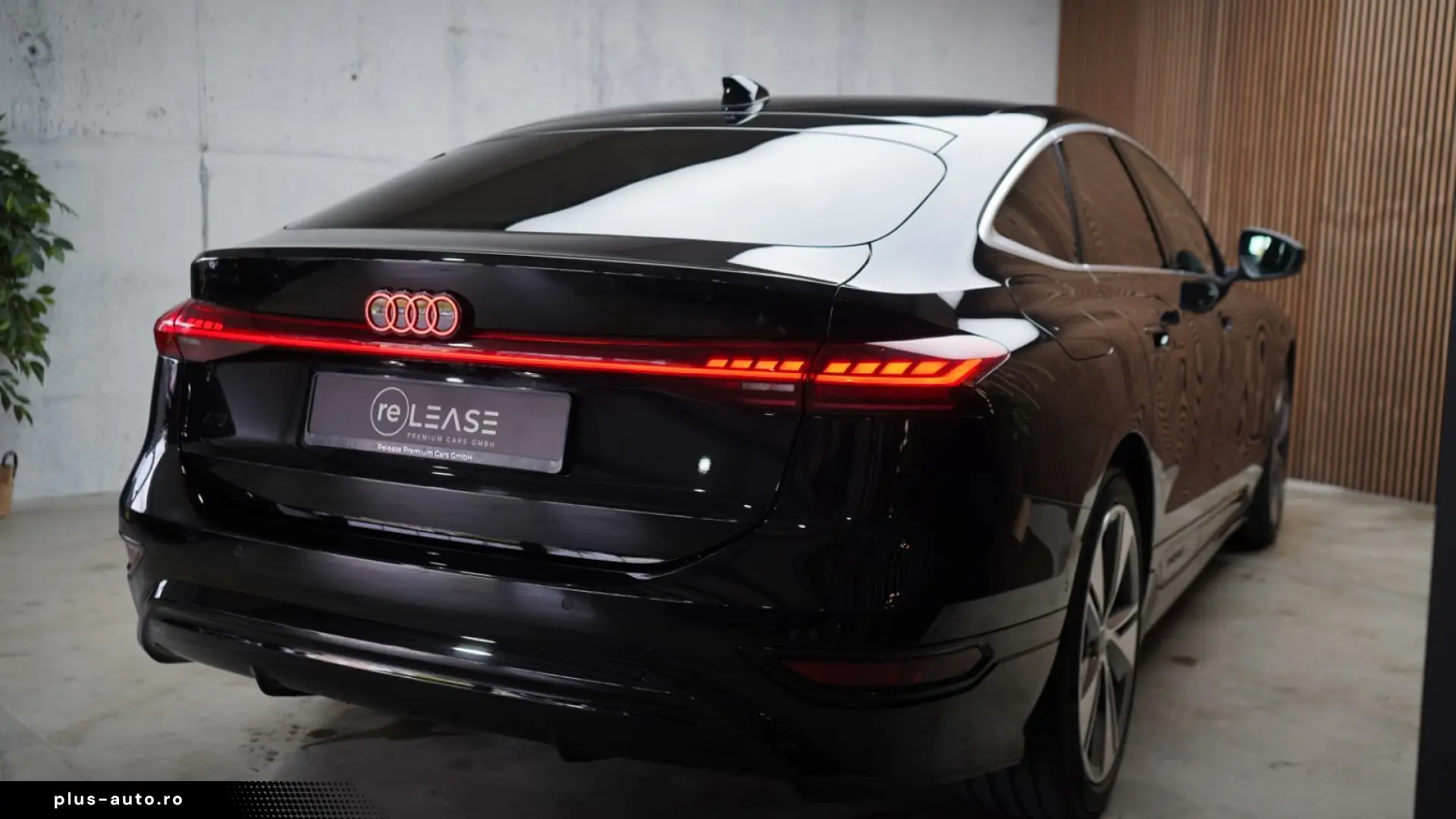 Audi A6 Sportback e-tron performance MATRIX • 360