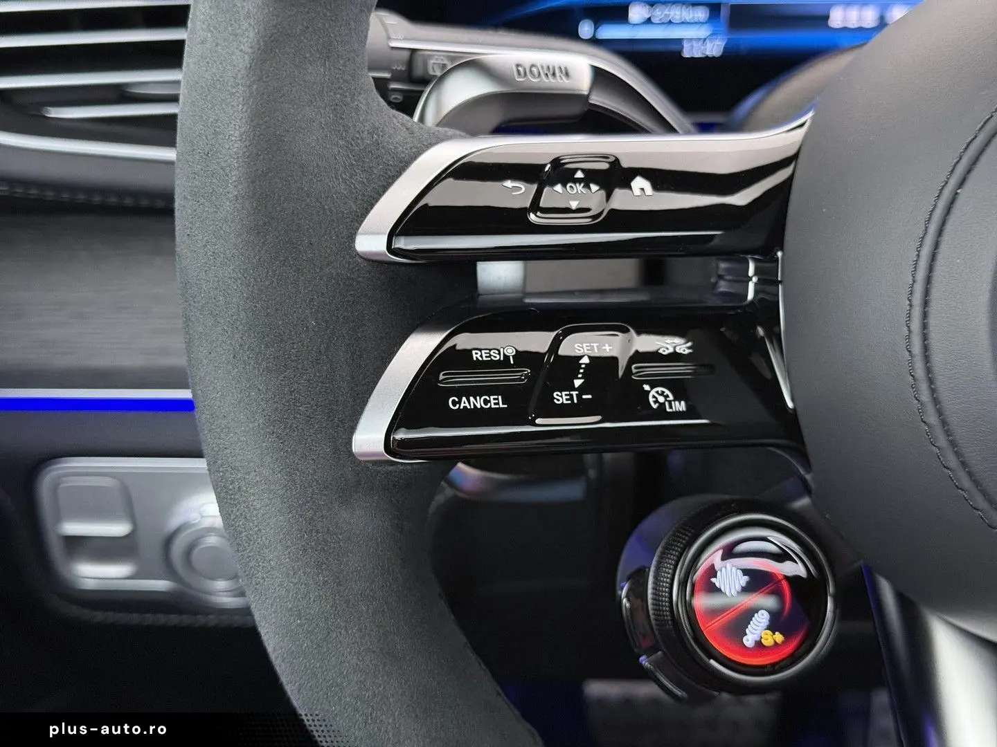MERCEDES-BENZ GLE 2025 — imagine 35