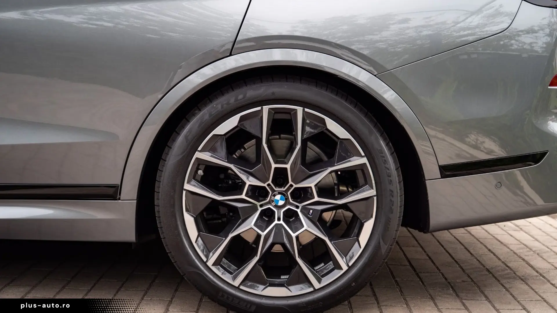 BMW X7 40d M SPORT xDrive 6 Locuri MY 2026