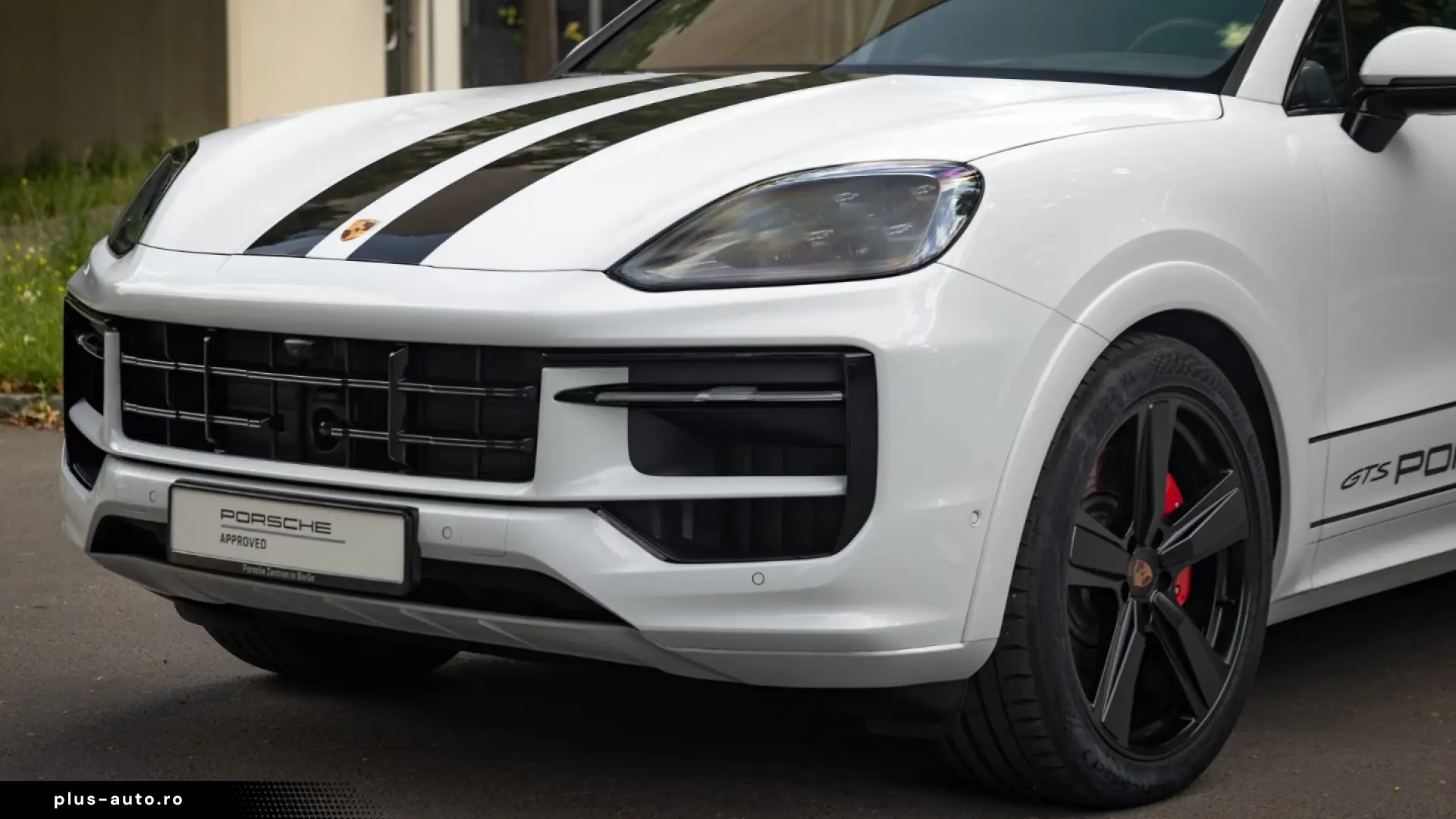 Porsche Cayenne GTS Coupé   500 CP • V8 • INNODRIVE
