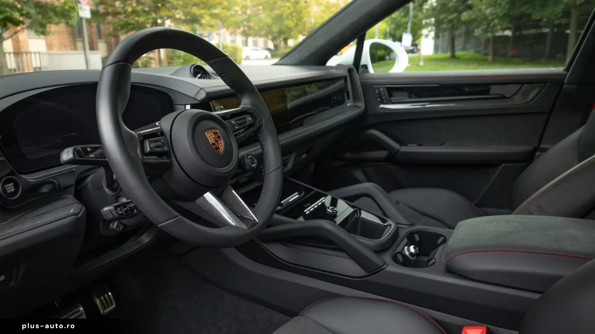 Porsche Cayenne GTS Coupé   500 CP • V8 • INNODRIVE