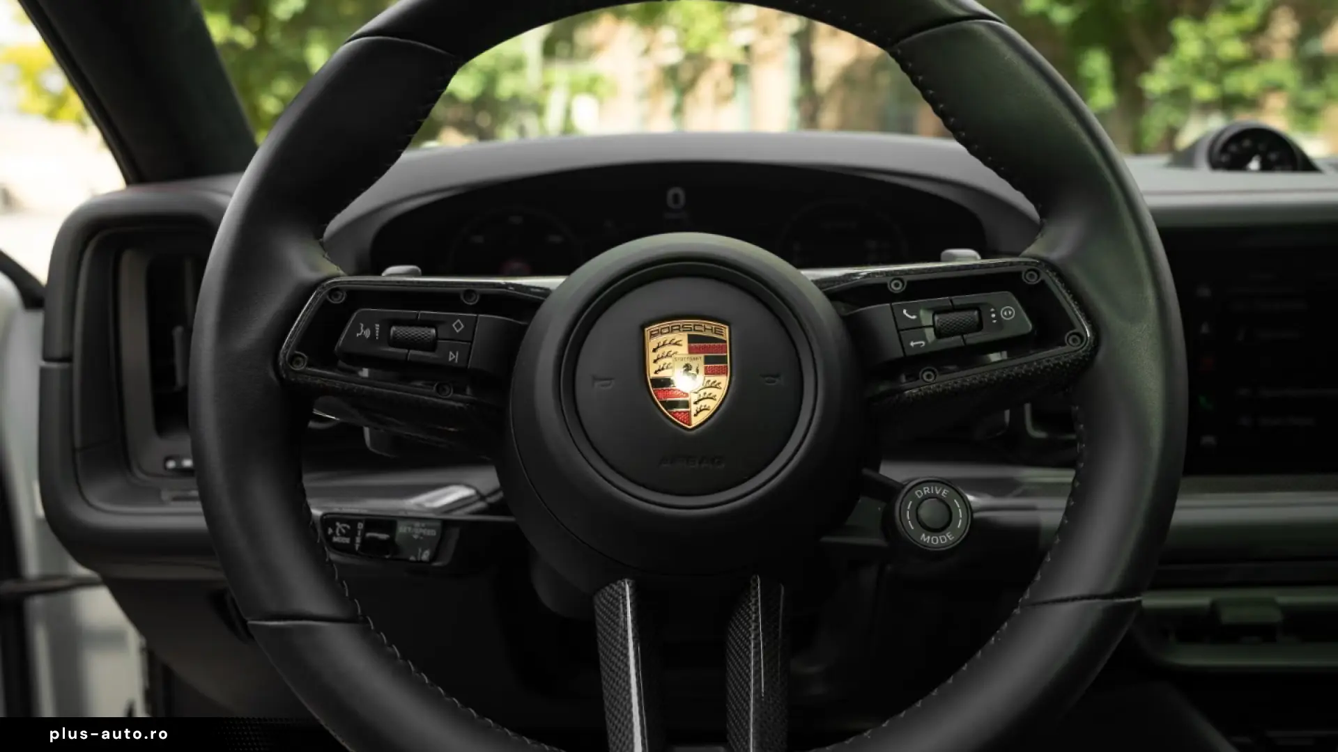 Porsche Cayenne GTS Coupé   500 CP • V8 • INNODRIVE