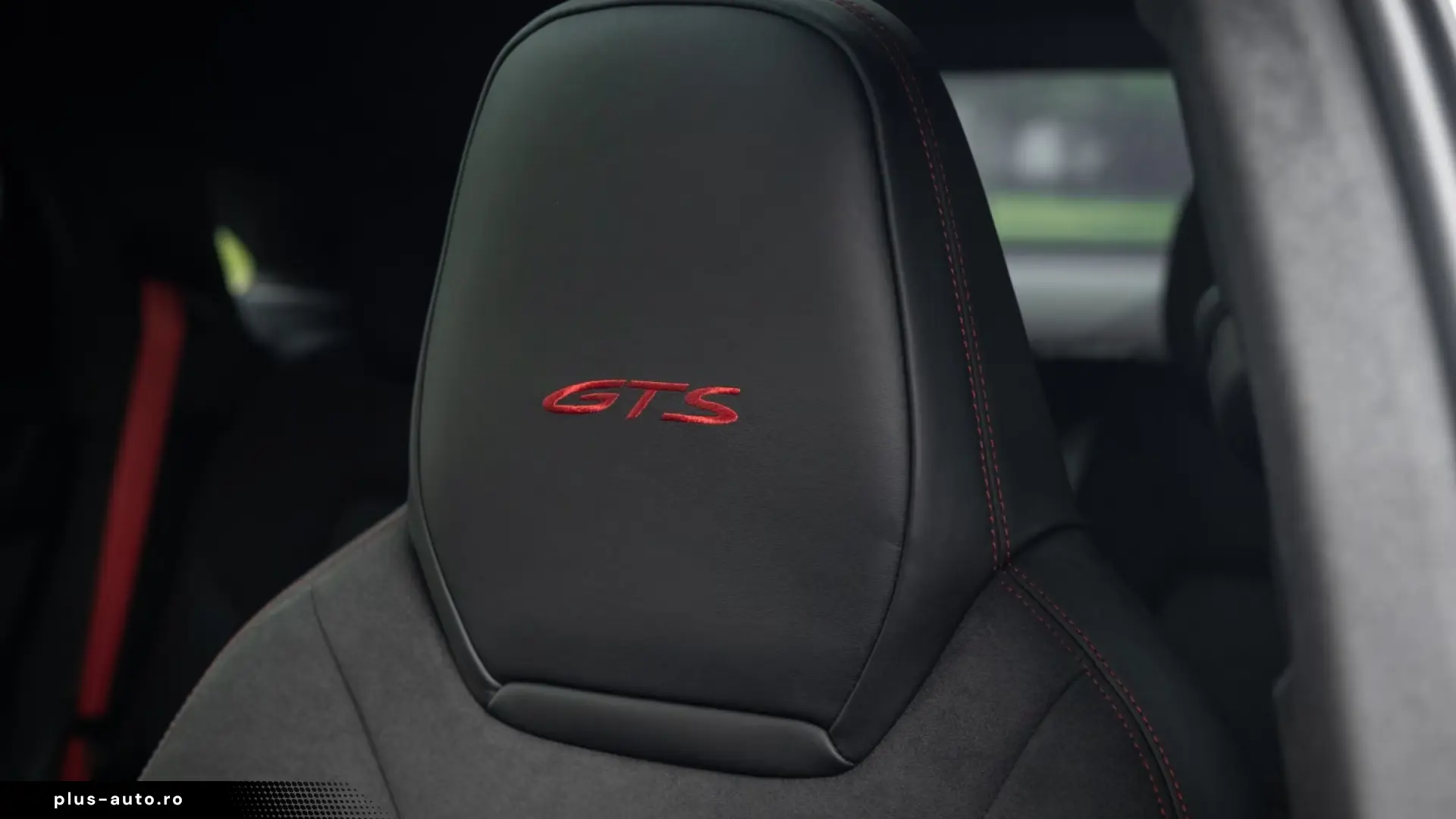 Porsche Cayenne GTS Coupé   500 CP • V8 • INNODRIVE