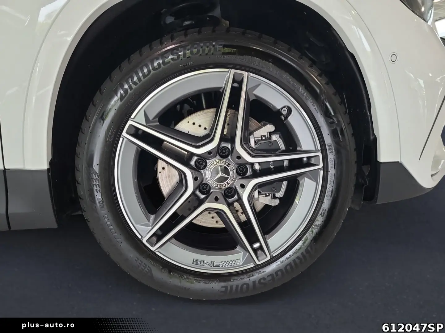 MERCEDES-BENZ GLA 250 e AMG  Pano Keyless 360  AHK Totwinkel