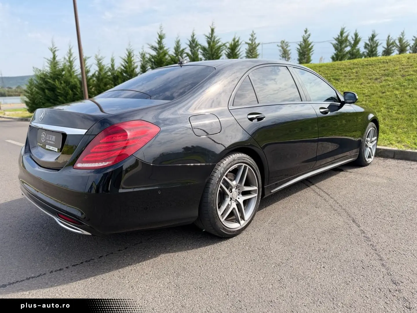 Mercedes-Benz S