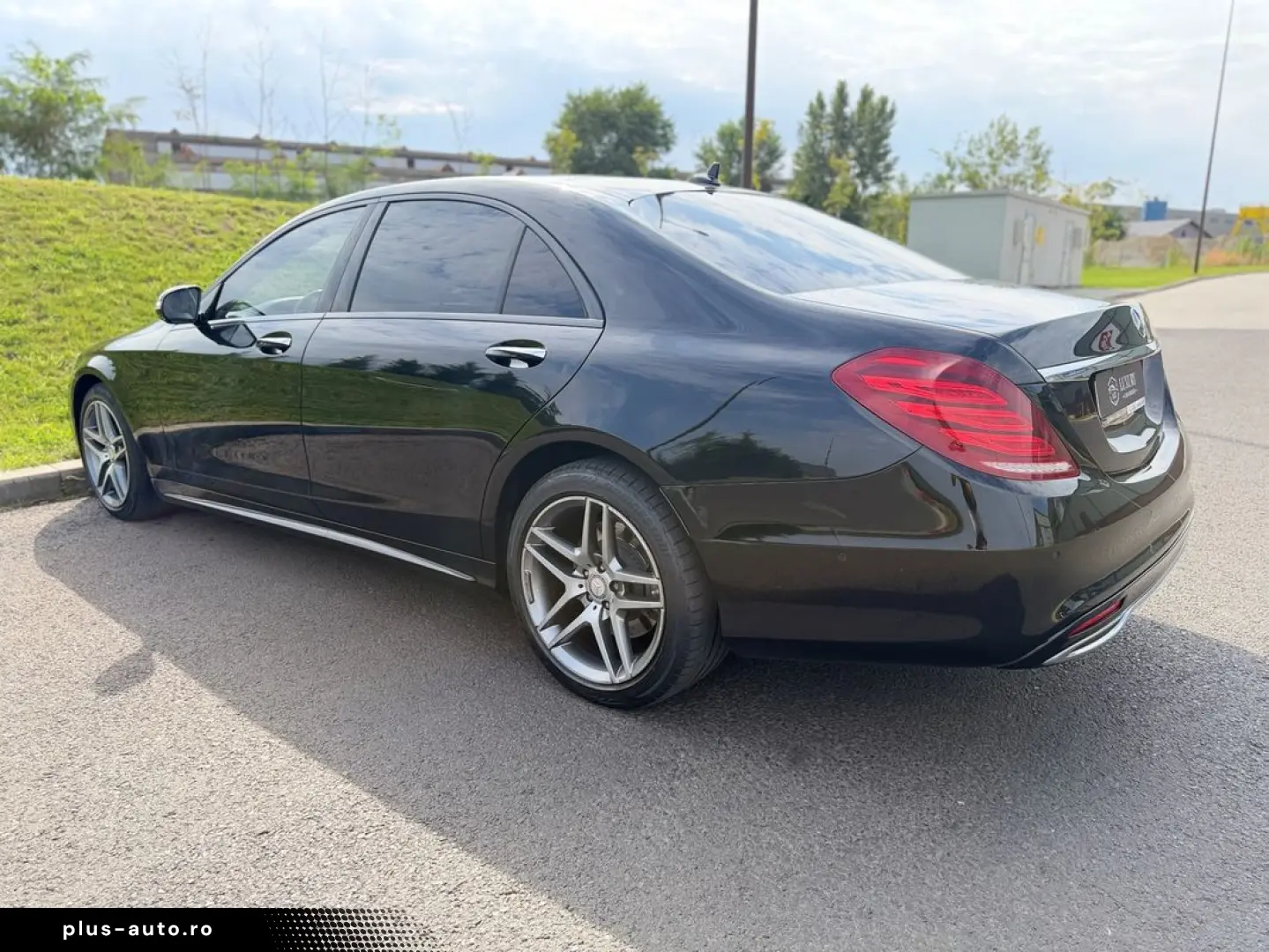 Mercedes-Benz S
