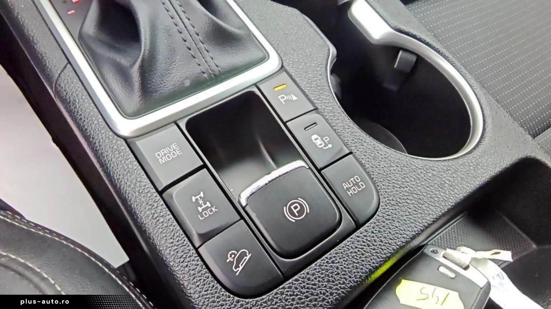 Kia Sportage 4x4 Diesel Automat 2018 - Rate   Credit   Garan
