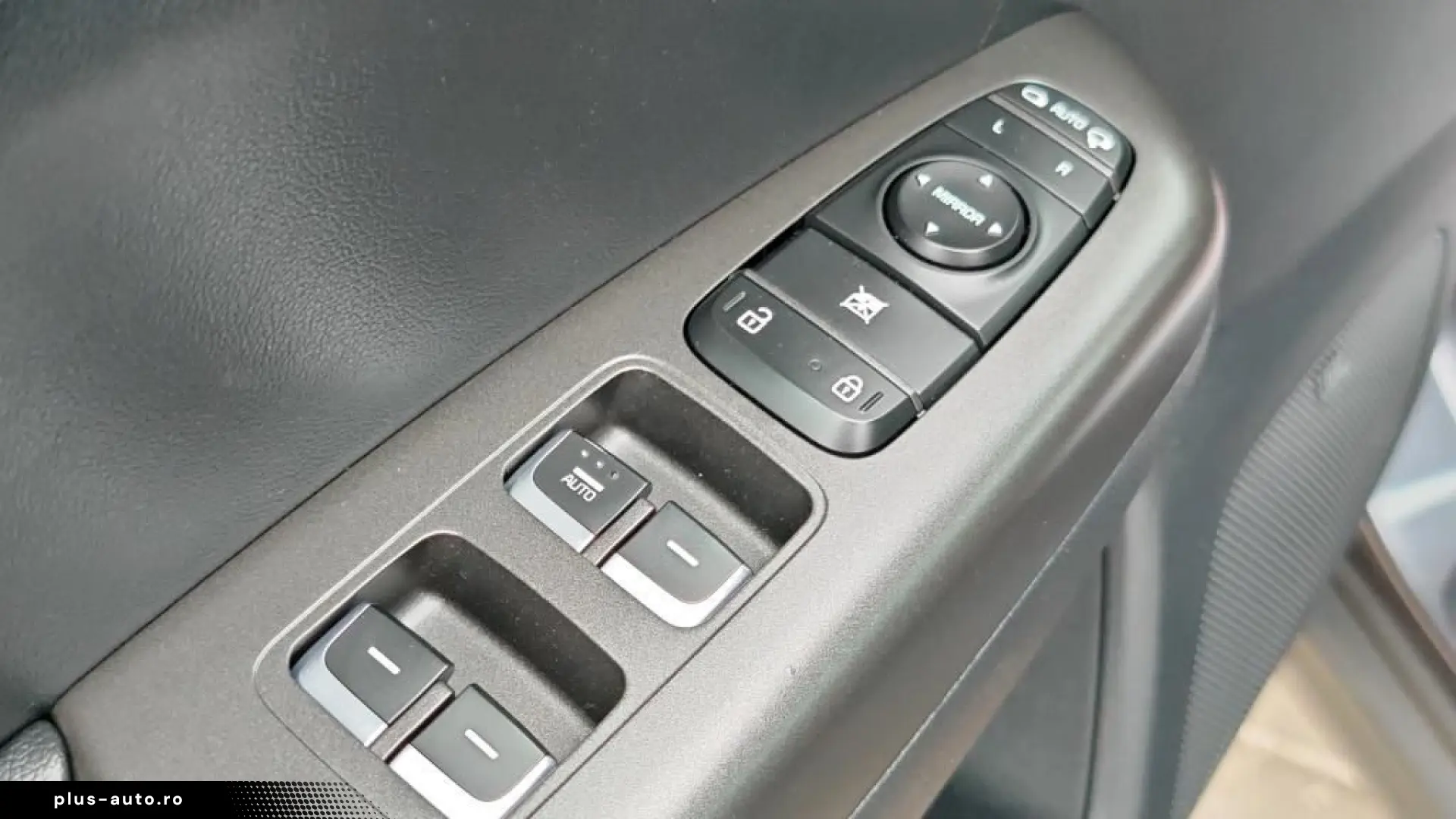 Kia Sportage 4x4 Diesel Automat 2018 - Rate   Credit   Garan