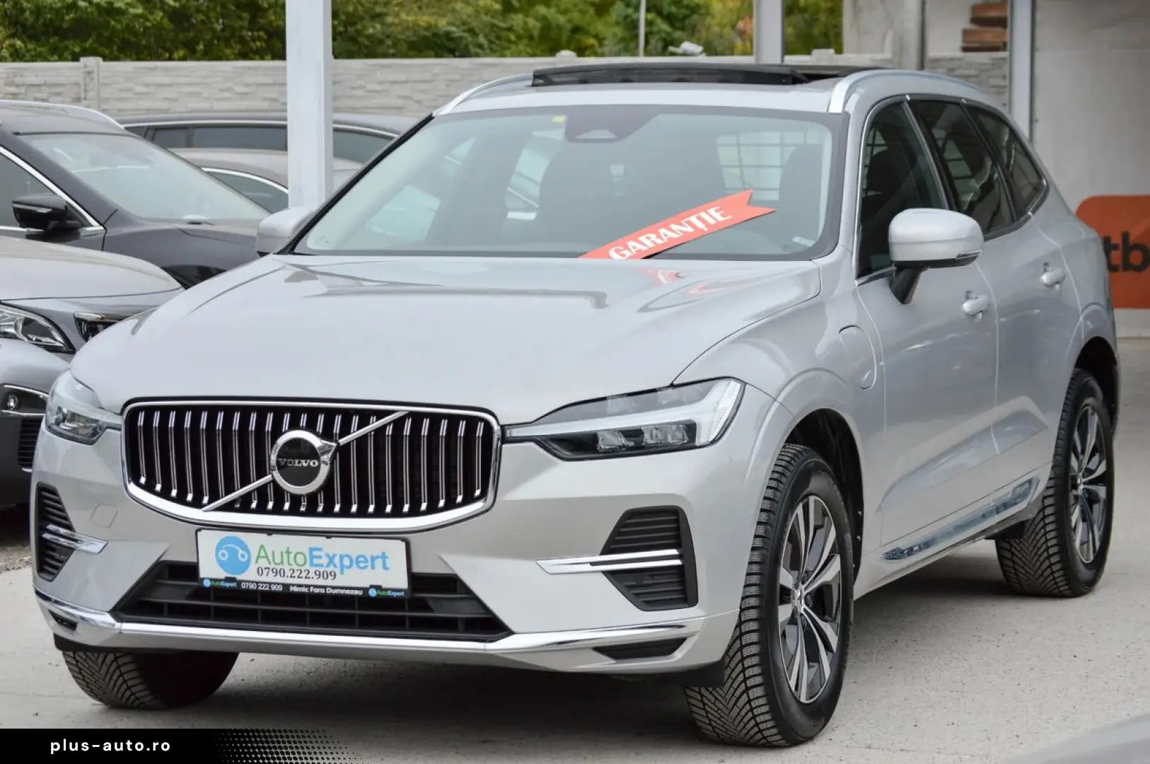 2022 Volvo XC-60 T6 AWD Inscription 2.0 Benzină Plug In Hybr