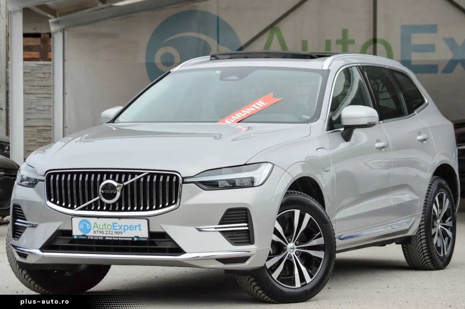 2022 Volvo XC-60 T6 AWD Inscription 2.0 Benzină Plug In Hybr