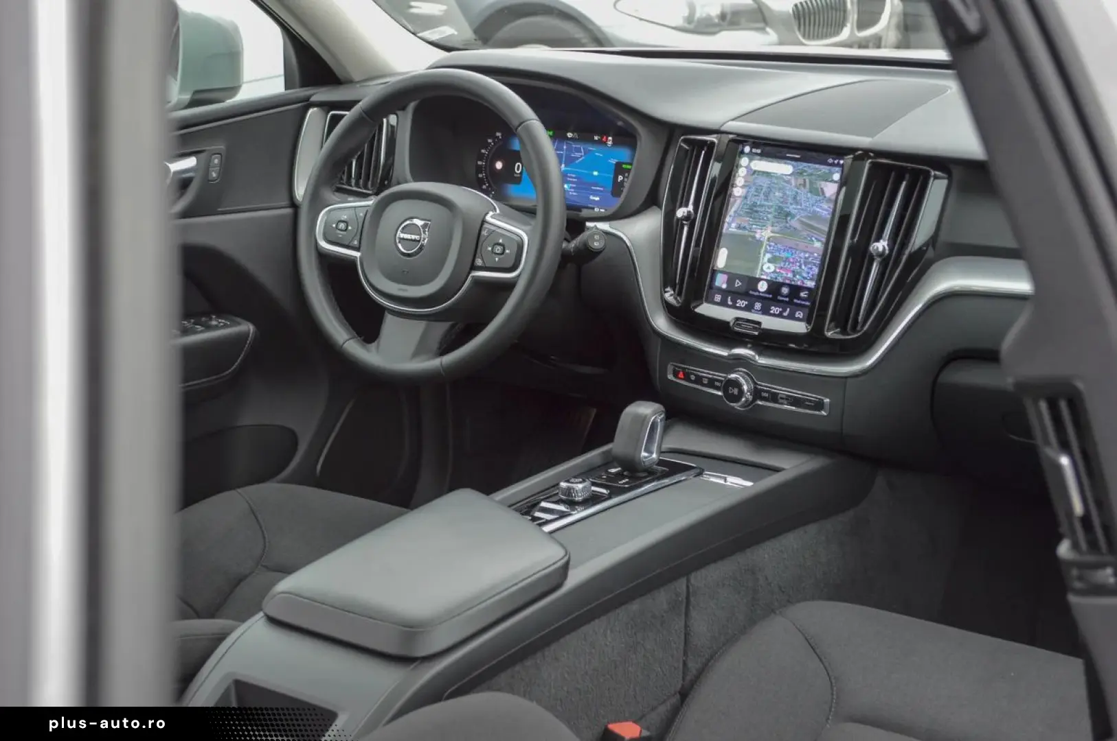 2022 Volvo XC-60 T6 AWD Inscription 2.0 Benzină Plug In Hybr