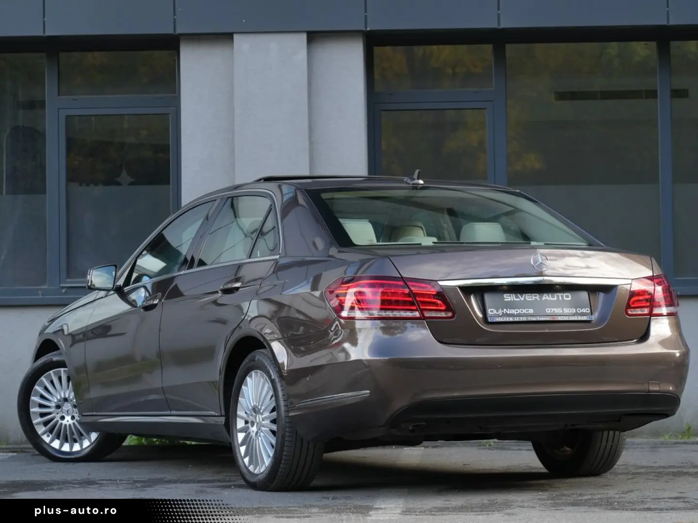 Mercedes-Benz E