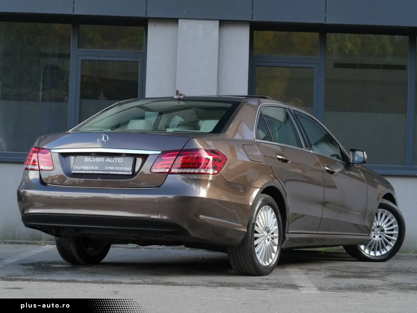 Mercedes-Benz E