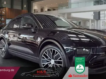 PORSCHE Macan Electric 4