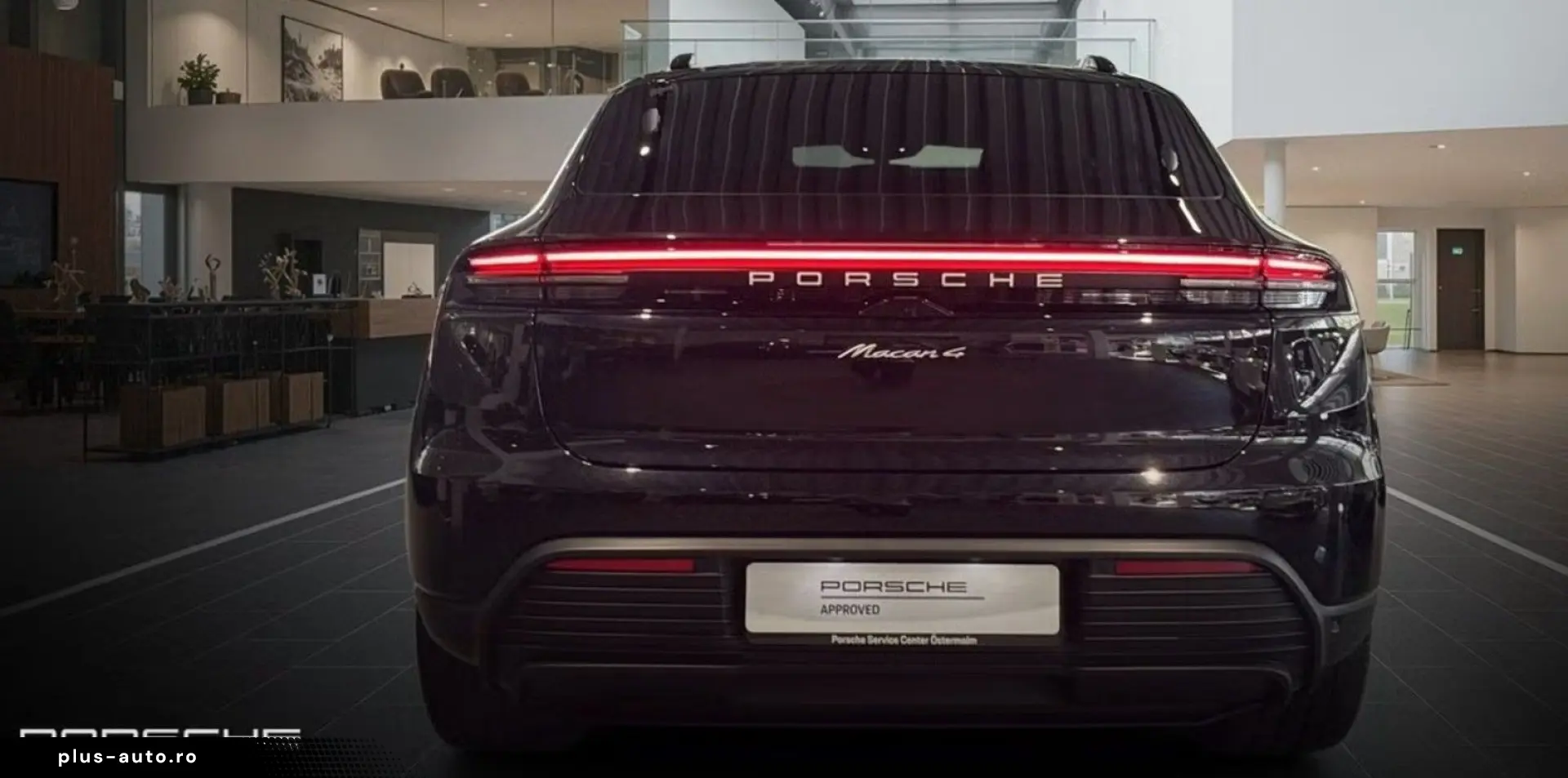 PORSCHE Macan Electric 4