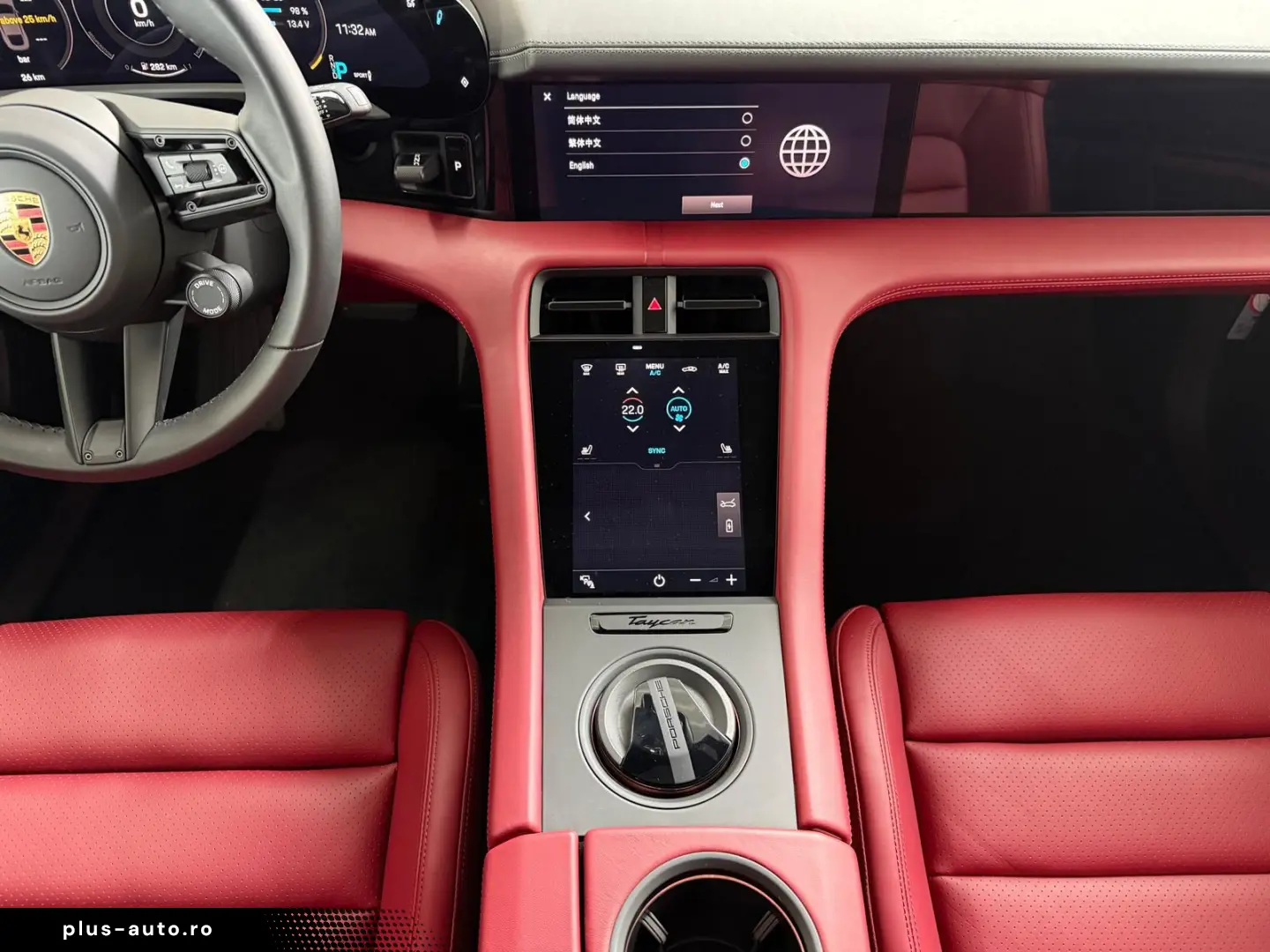 PORSCHE Taycan
