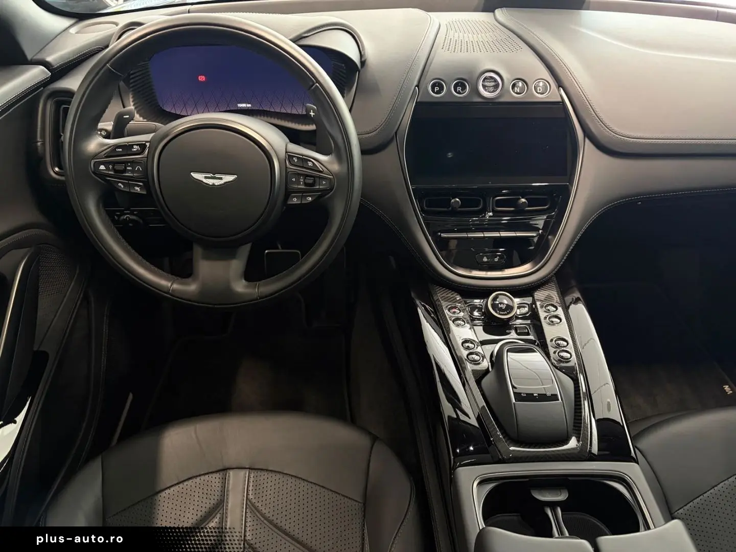 ASTON MARTIN DBX 707 China Grey   Onyx Black