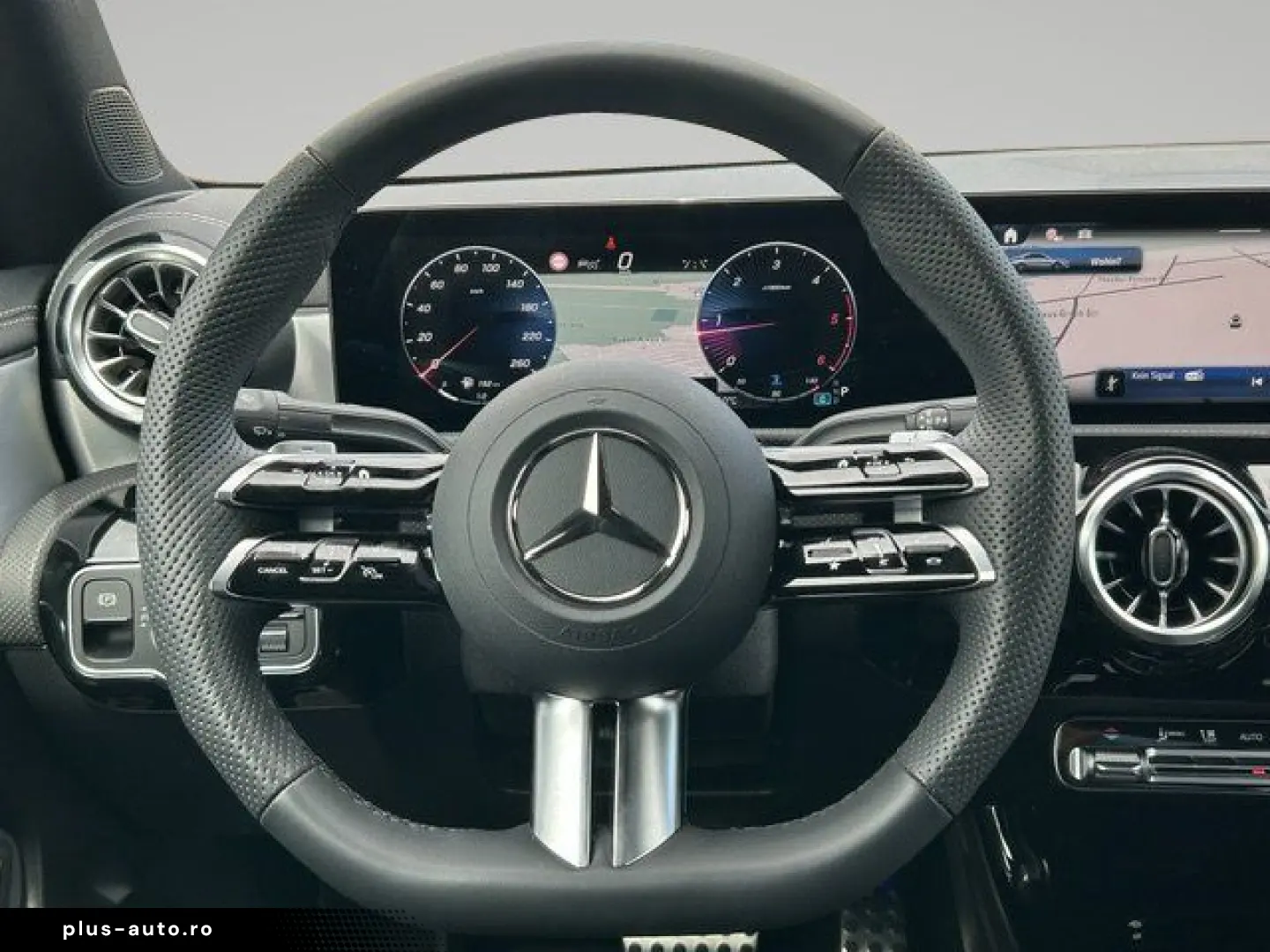 MERCEDES-BENZ CLA 200 d Coupé AMG Night Multibeam AHK Alpin