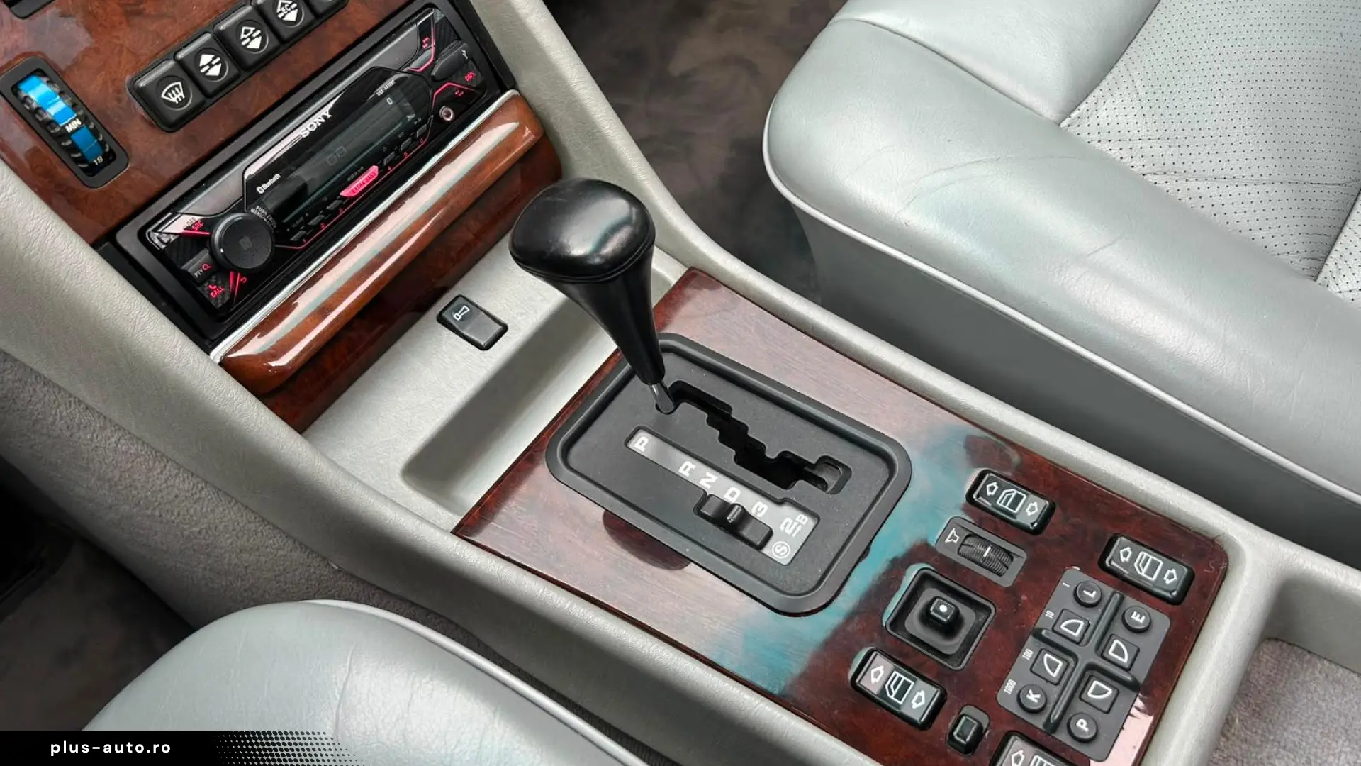 Mercedes-Benz S 1989