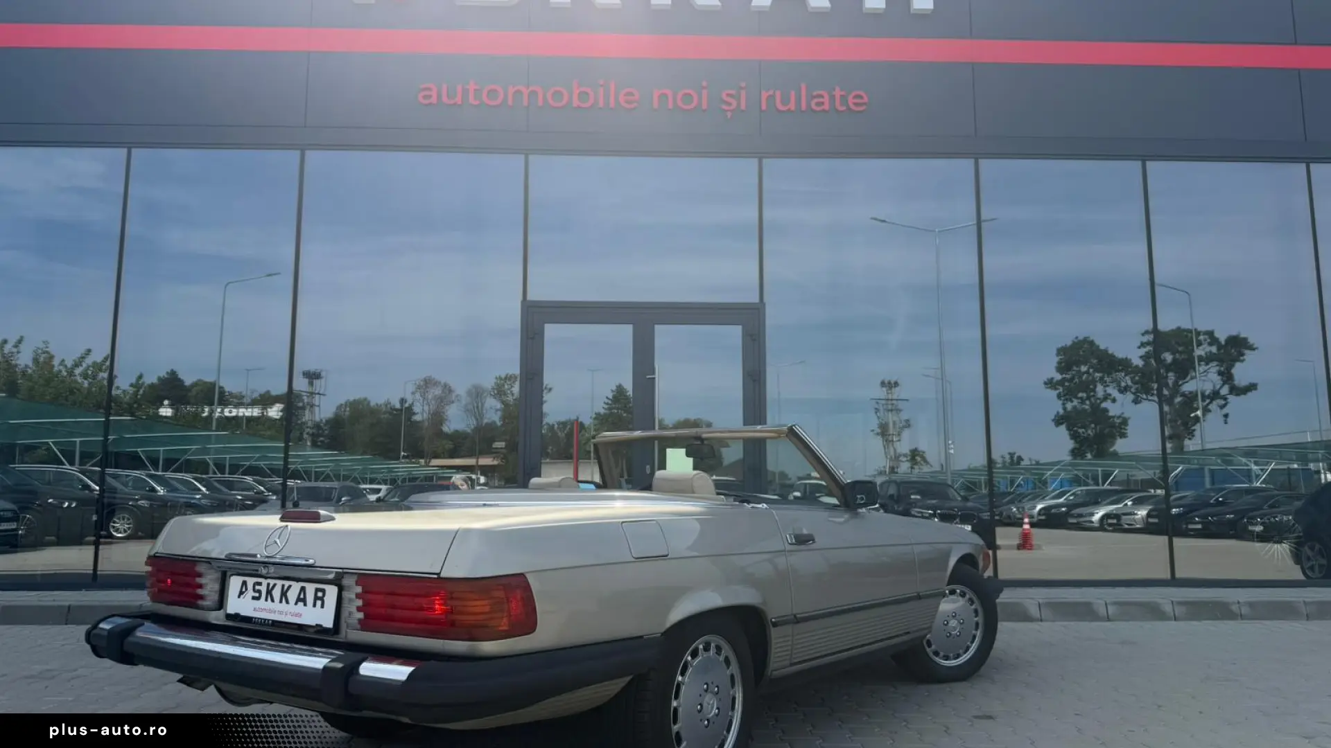 Mercedes-Benz SL 1989