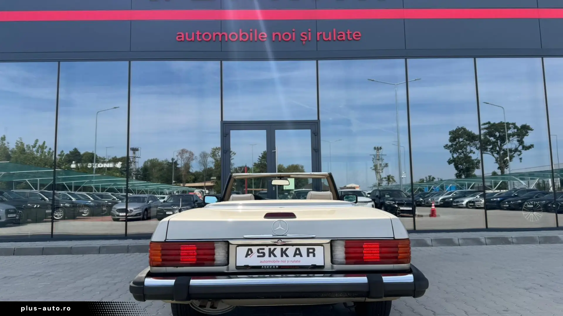 Mercedes-Benz SL 1989