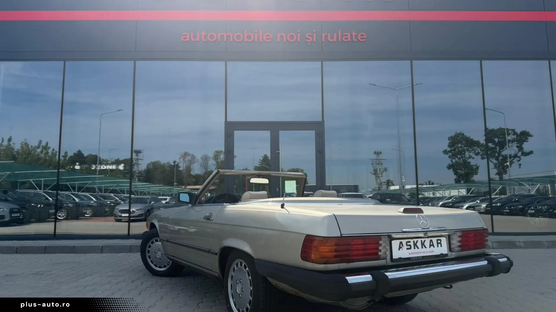 Mercedes-Benz SL 1989