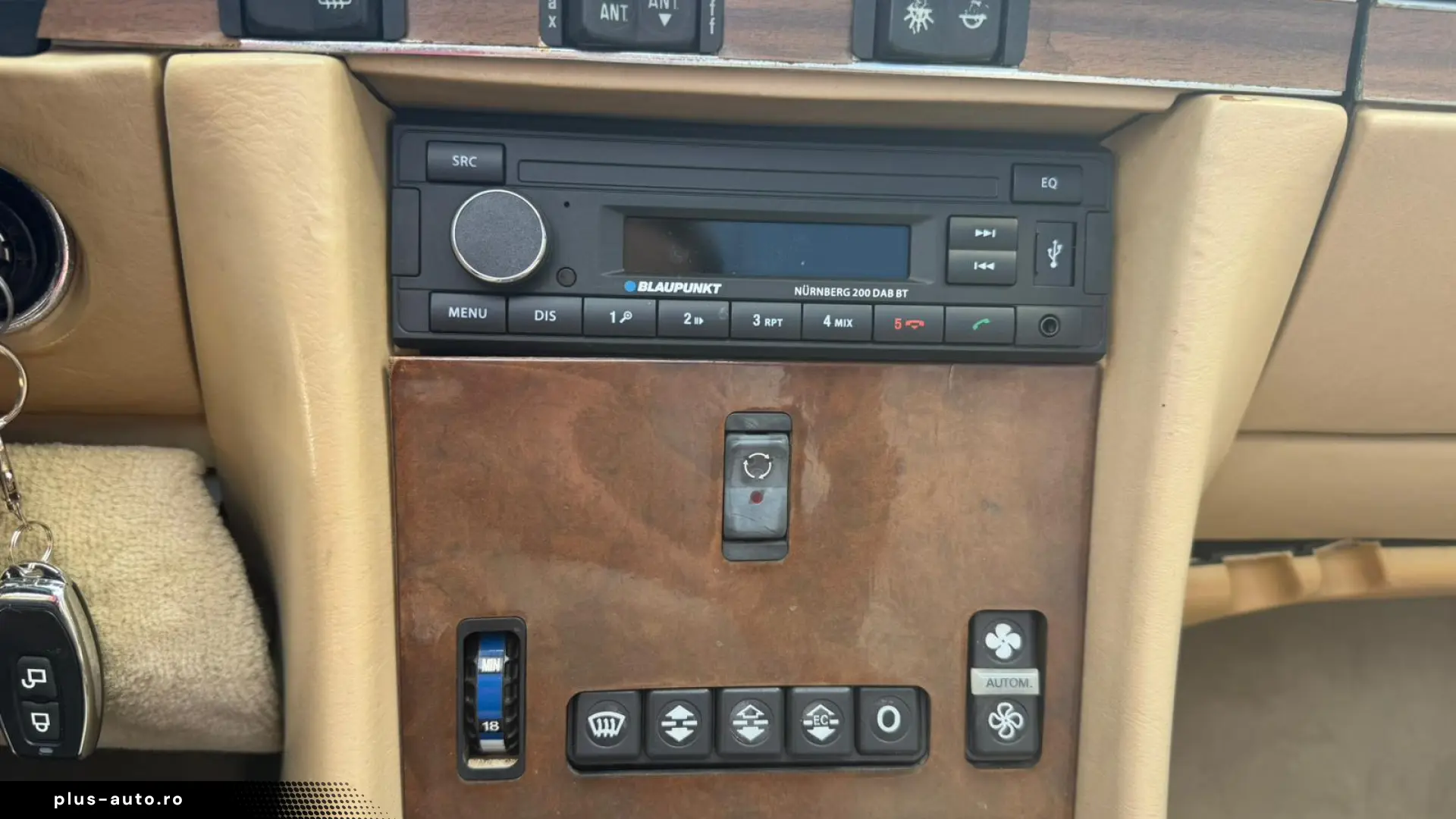 Mercedes-Benz SL 1989