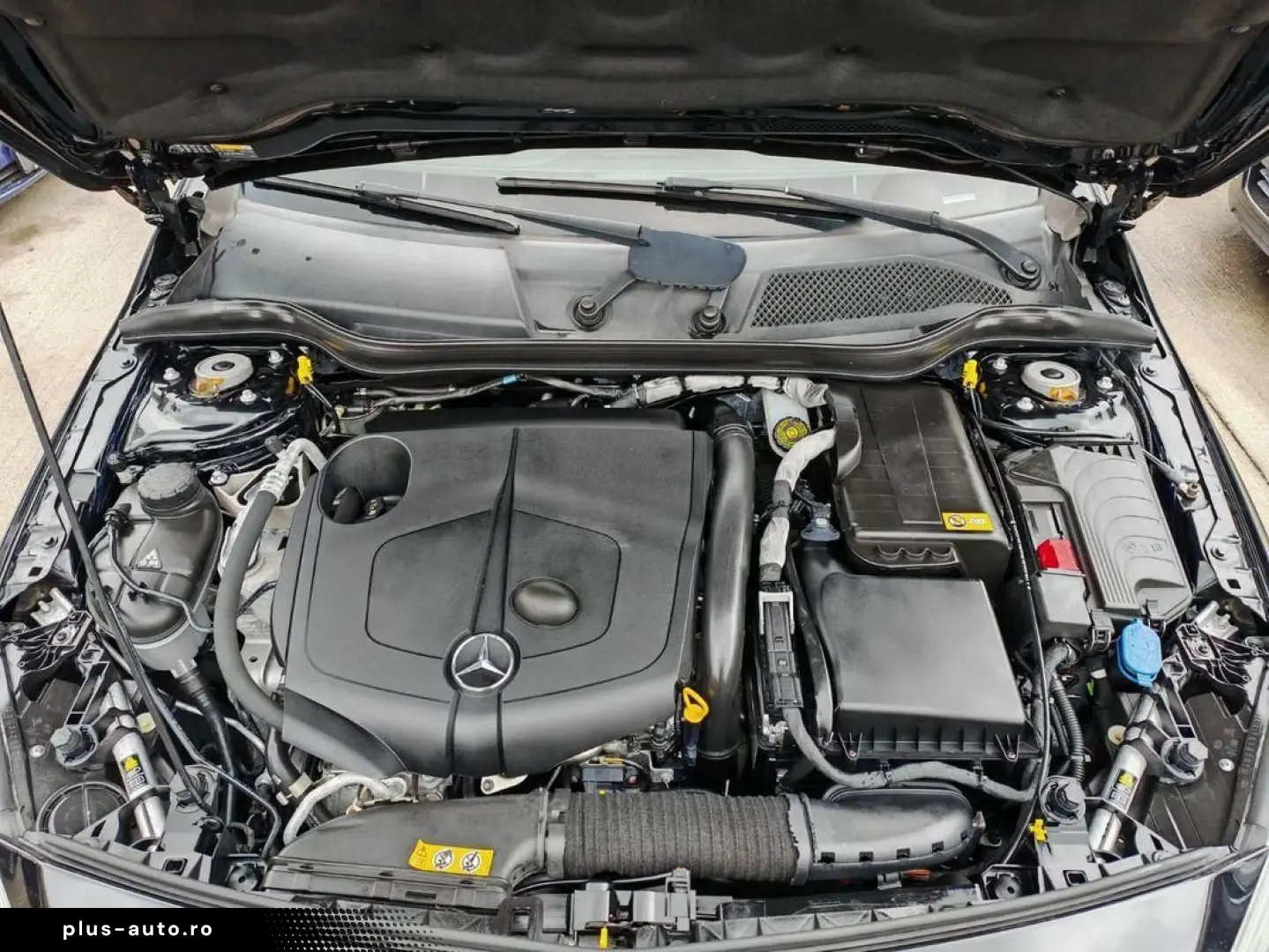 Mercedes-Benz A-180
