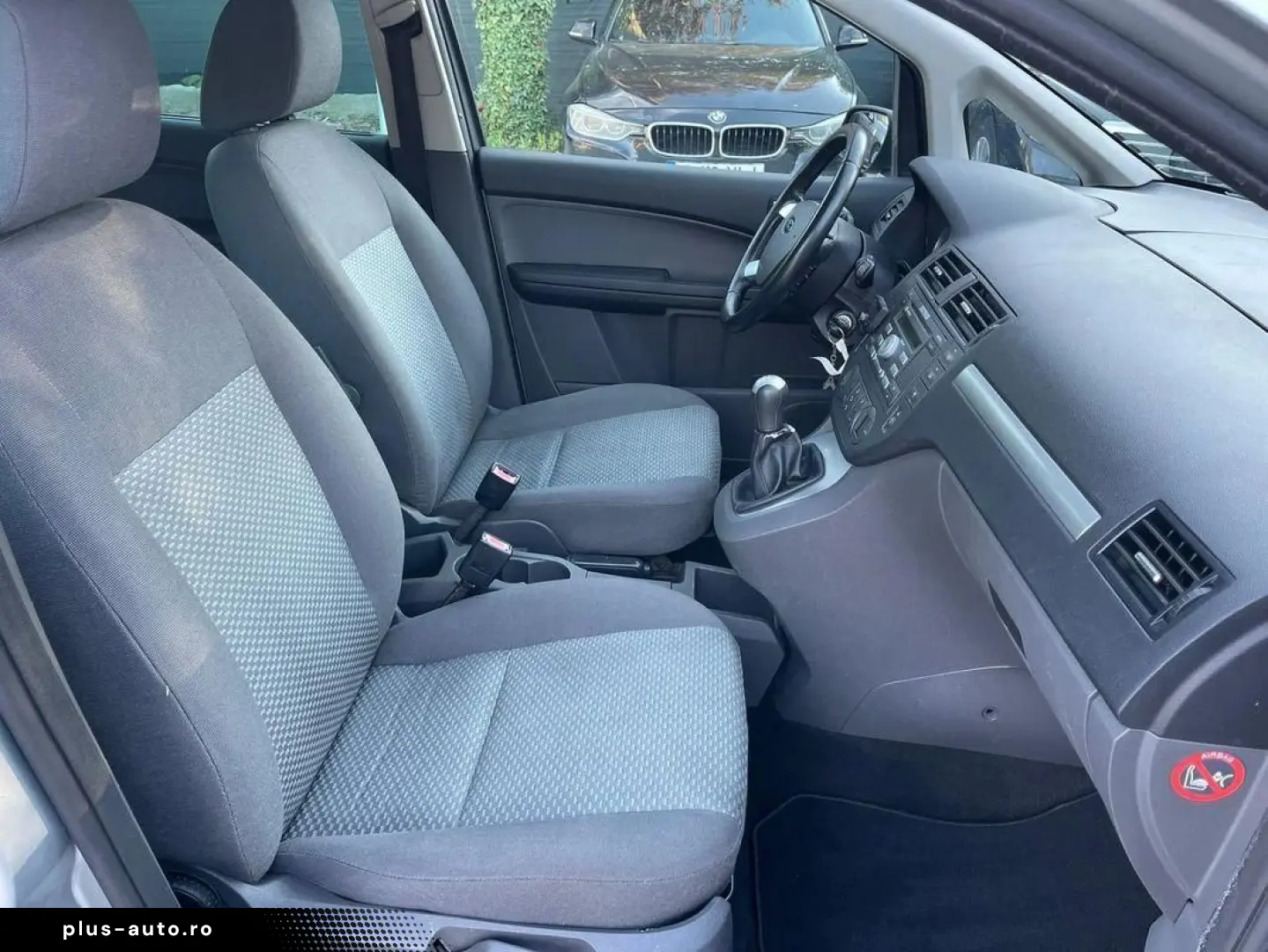 Ford C-Max 1.7Tdci    Vindem in Rate Avans Zero cu Buletinul