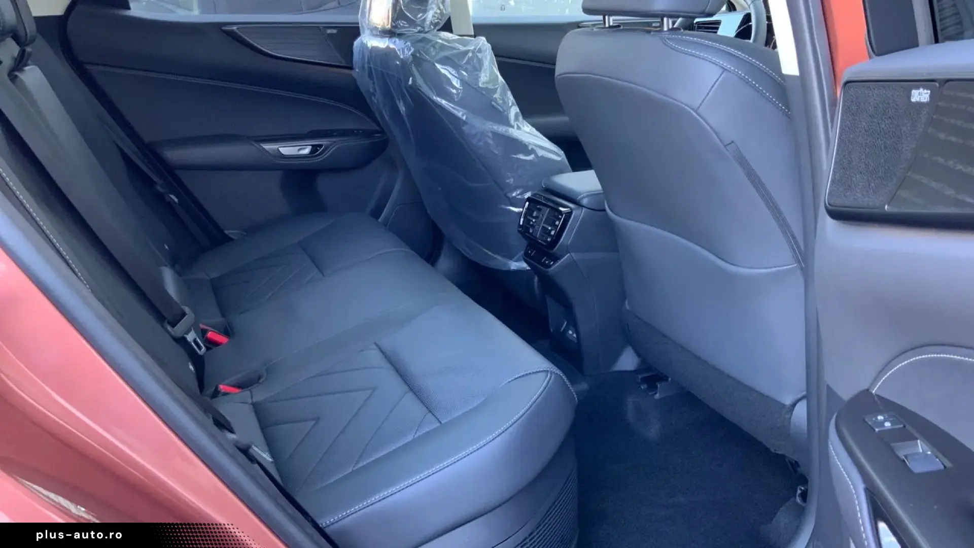 Lexus Serianx