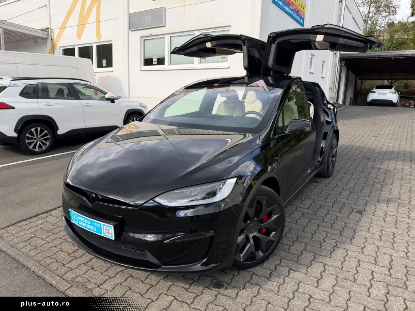 TESLA Model X Plaid HW4 6 Sitzer 22 Zoll Creme Innen