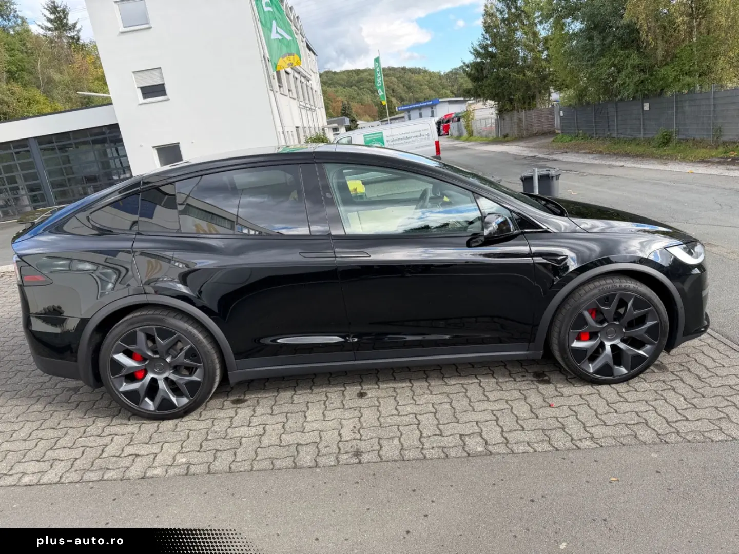 TESLA Model X Plaid HW4 6 Sitzer 22 Zoll Creme Innen