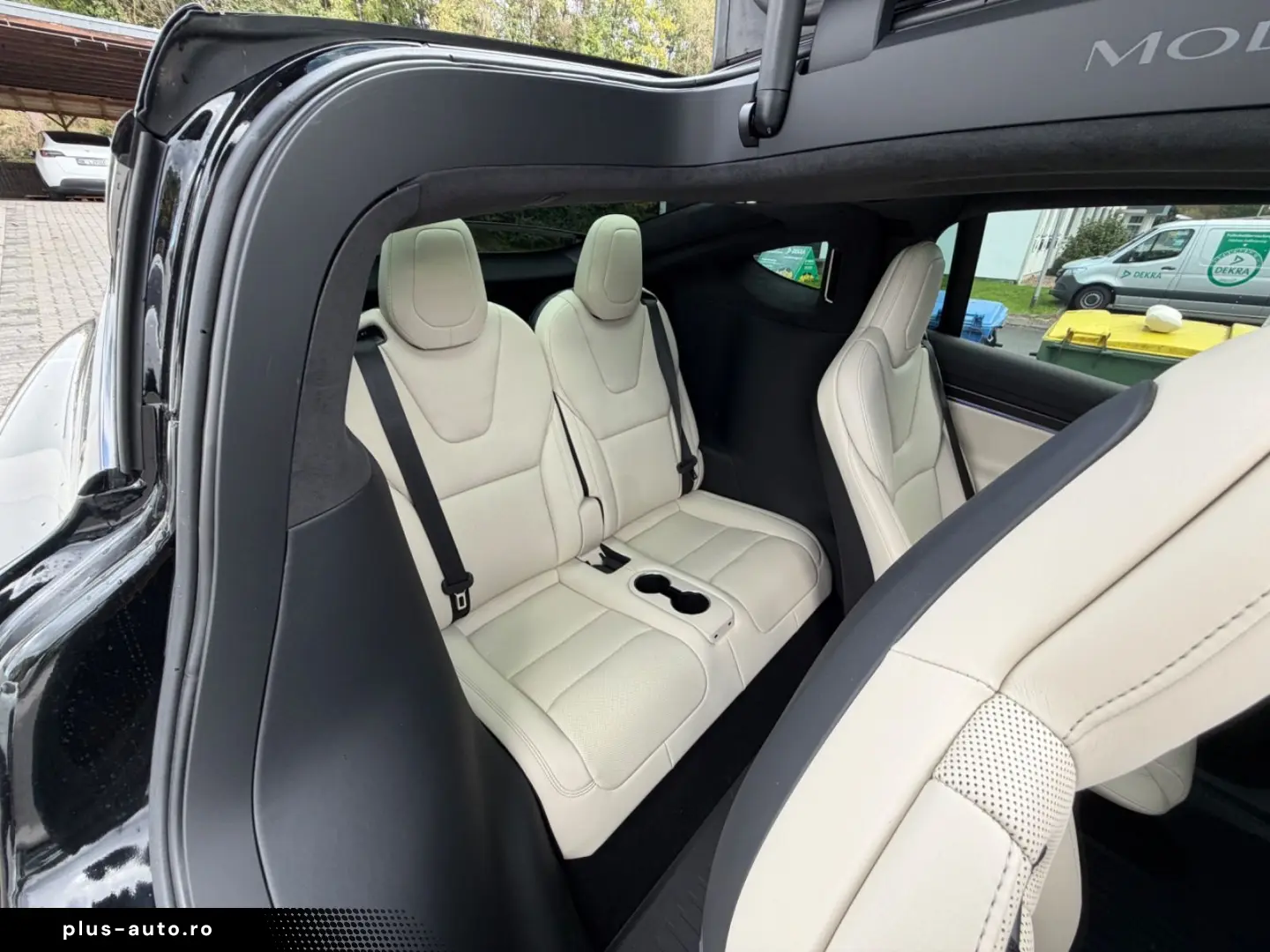 TESLA Model X Plaid HW4 6 Sitzer 22 Zoll Creme Innen