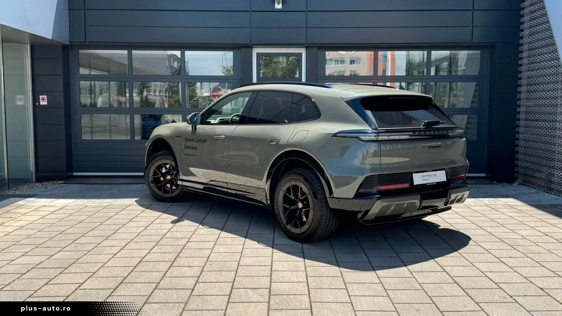 Porsche Cayenne Electric 325 kW