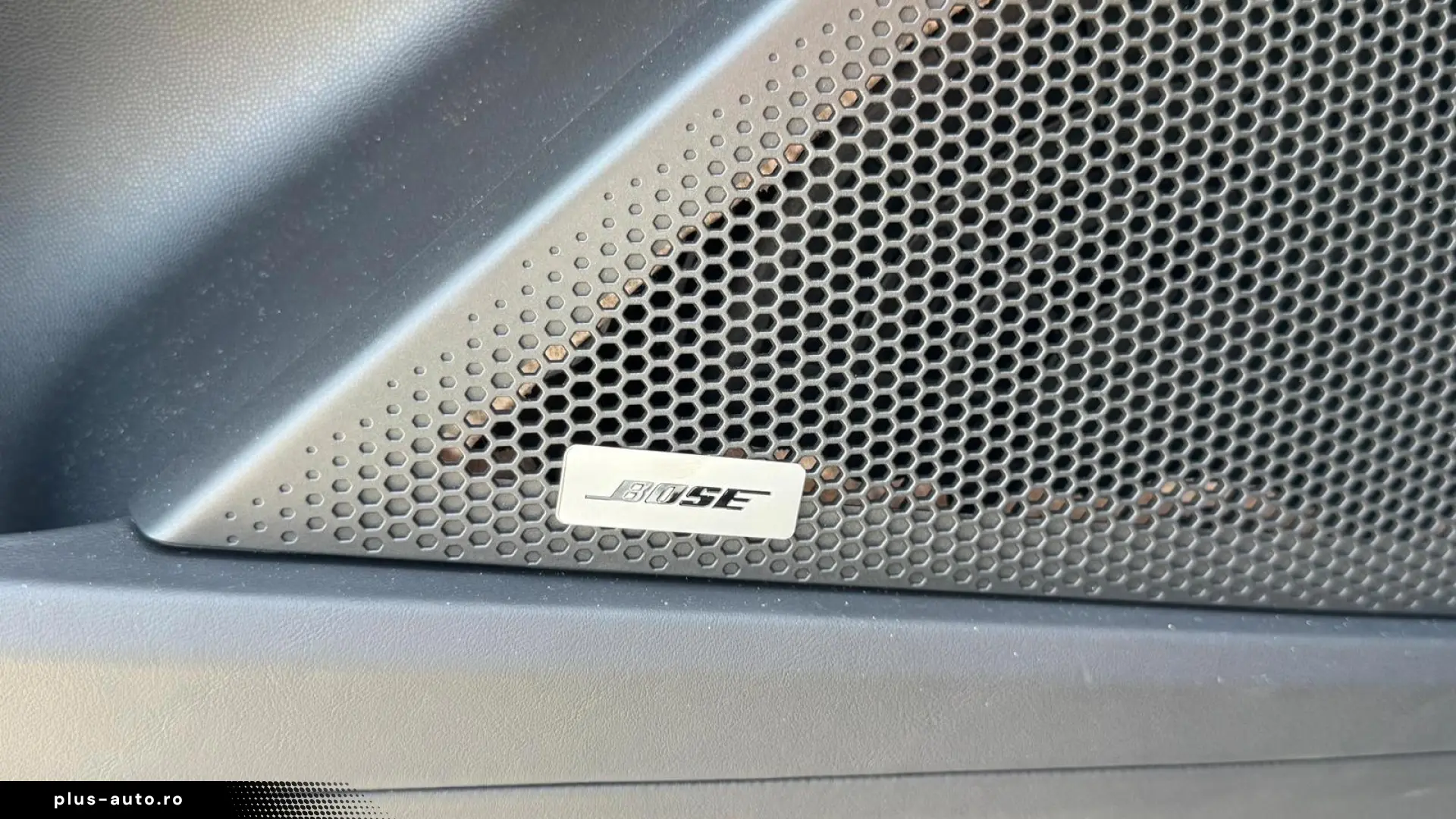 Porsche Cayenne Electric 325 kW
