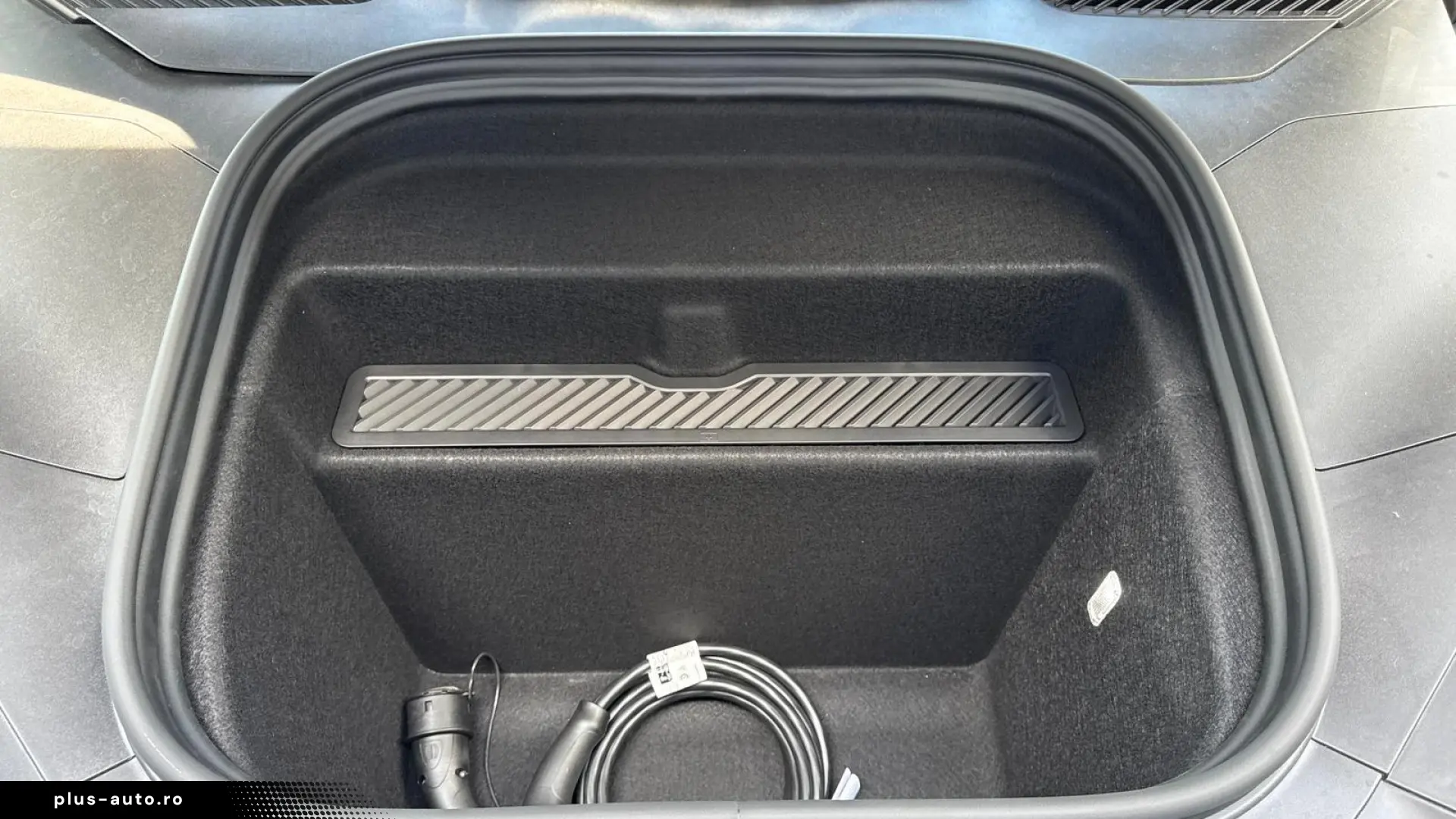 Porsche Cayenne Electric 325 kW